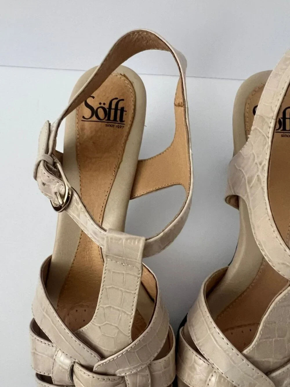 Sofft Sabana Sandals Womens Size 8.5 Ivory Croc Embossed Leather Slingback Heels - Picture 8 of 12